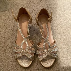 6.5 size shoes I am selling it because I have never worn them